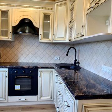 5-й Зарічний мікрорайон , 85