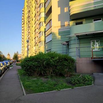 Продаю 1 кім.квартиру поруч з Києвом в новому будинку ЖК Брест-Литовський
