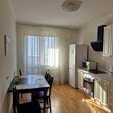Патріарха Мстислава Скрипника вул., 40