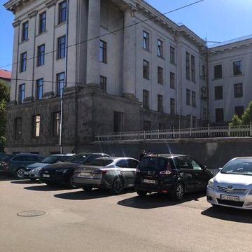 Продам 3 з кімн квартиру по вул Степана Бандери