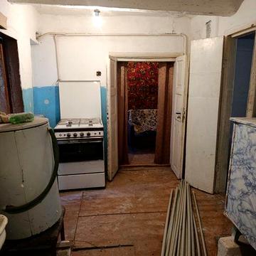 Продається частина будинку біля ринку