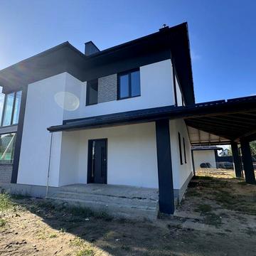 Продаж двохповерхового готового будинку в с.Бірки