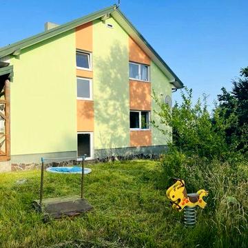 Продаж 8кім.будинку.240м2. ділянка50сот