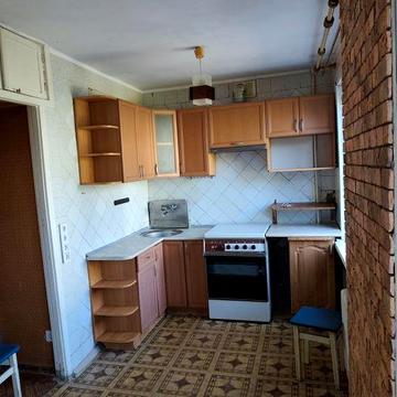 Продам 2х комнатную квартиру на Лахтинскаой , Хортицкий район