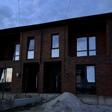 Таунхаус 120 м2 4 кімнати