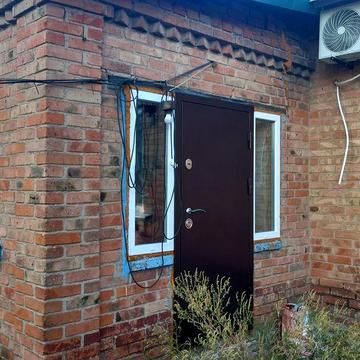 Продається будинок в центральній частині міста