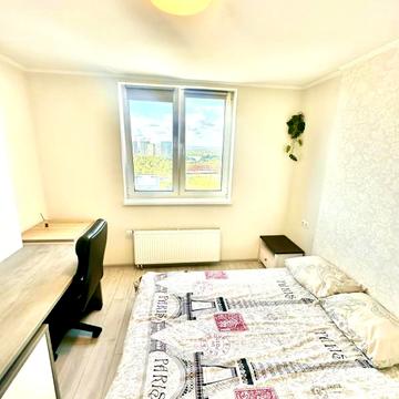 Двухкомнатная квартира на Позняках