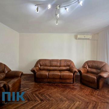 Лесі Українки бульв., 28-А