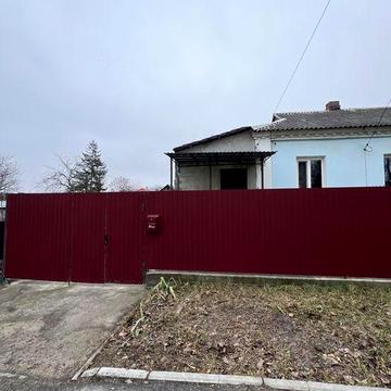 Частина будинку