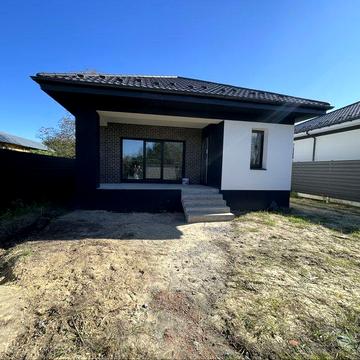 Продаж будинку у Вересневому з газом