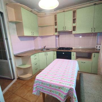 Паркова вул., 75