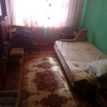 Продам квартиру 2х комнатную,Златополь,3 микрорайон, 18 дом.