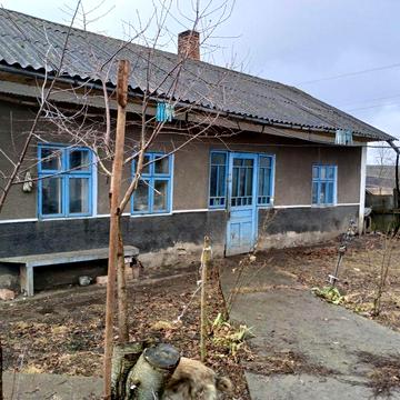 Будинки  в гарному стані можливо під дачу  , ціна договірна