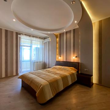 Лесі Українки бульв., 7-А