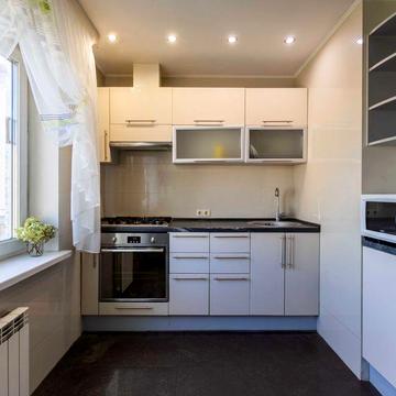 Двокімнатна квартира по вул. Хорольська 8/4