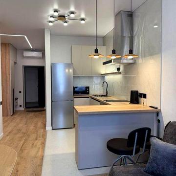 Студия+ спальня+ кабинет. Аркадия.Длительная аренда