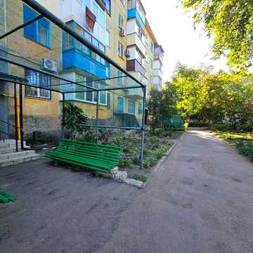Продаж 2-х кімнатної квартири по вул. Гірників