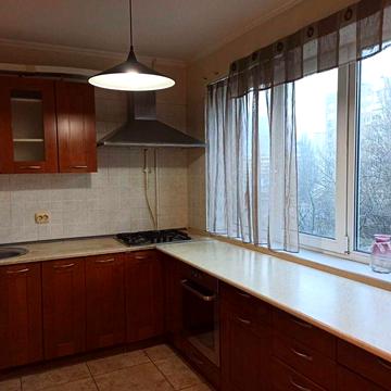 Оренда 3-кімн. квартири, Гната Юри 4. ТЦ Квадрат, метро Святошин