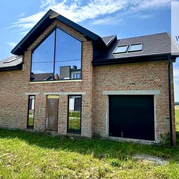 Продаж 2 поверхового будинку і ділянкою 6 сот. в Кутківцях