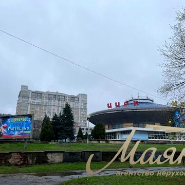 Вячеслава Зайцева вул., 2