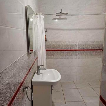 Продаю квартиру ,садибного типу