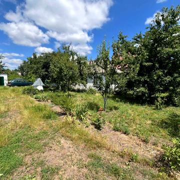 Продається будинок в смт Ружин.