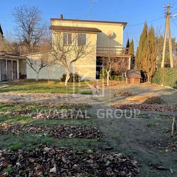 Лесі Українки, 8