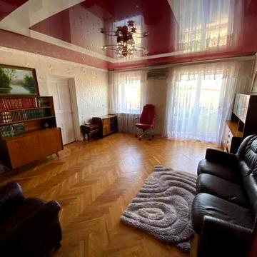 Здається квартира
