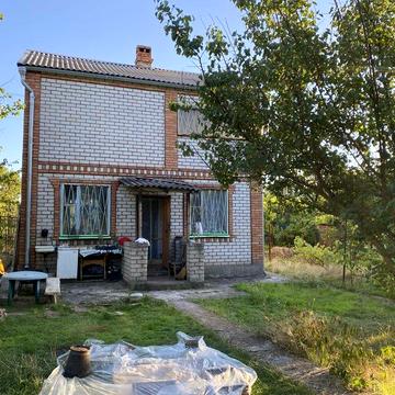 Дачний будинок з ділянкою у дачному кооперативі Мрія