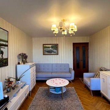 Квартира 2-кімнатна м. Лукʼянівка Зоопарк