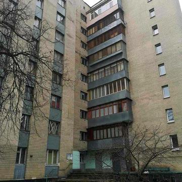 ВПЕРШЕ. Виноградар. вул. Світлицького, 28 Б