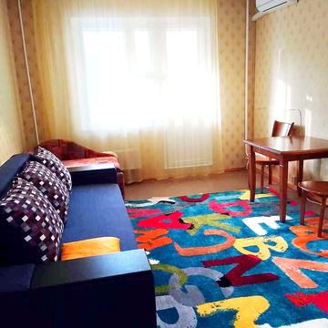 Михайла Котельникова вул., 25
