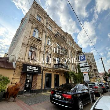 Саксаганського вул., 147