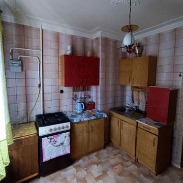 Огнівка поруч ринок та АТБ