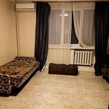 Михайла Омеляновича-Павленка вул., 6