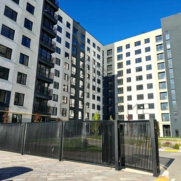 Двокімнатна квартира з великою коморою з індивідуальним опаленням ЖК Continent Ray