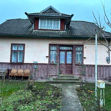 Будинок в селі Княждвір