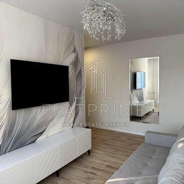 Миру просп., 5