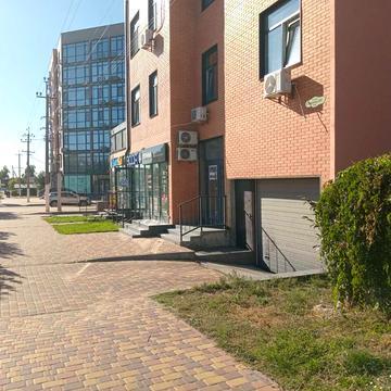 Покровська вул., 26