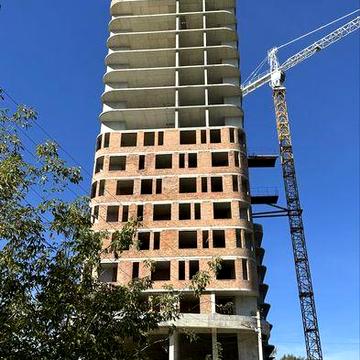 Продаж 2кім. квартири Миколайчука 38