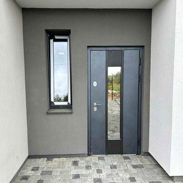 Таунхаус з власною ділянкою в Угорниках