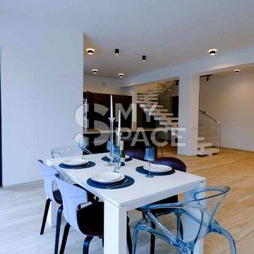 КМ Белгравія Продам будинок 290 м2 Дмитрівка Стоянка 16 сот БЕЗ% СПП