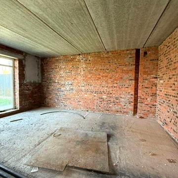 Котедж з власною ділянкою