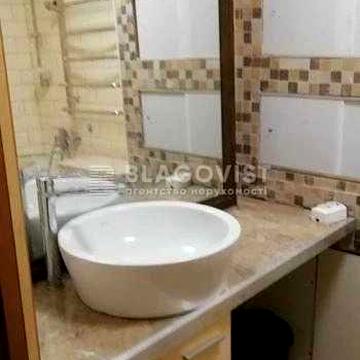 Продаж 3-х кімн вул  Голосіївська 16