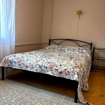 Леоніда Первомайського вул., 7-А