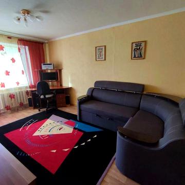 Продам двокімнатну квартиру. (Волкова)