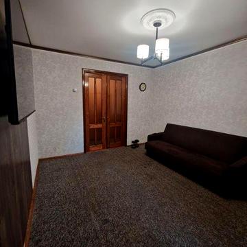 Продам 2к квартиру на пл. Артема!