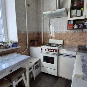 Продаж 1к Квартира Плиткова вулиця