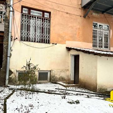Ольги Кобилянської вул., 43