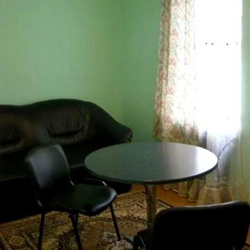 Продам двокімнатну квартиру. Центр (Шевченка).